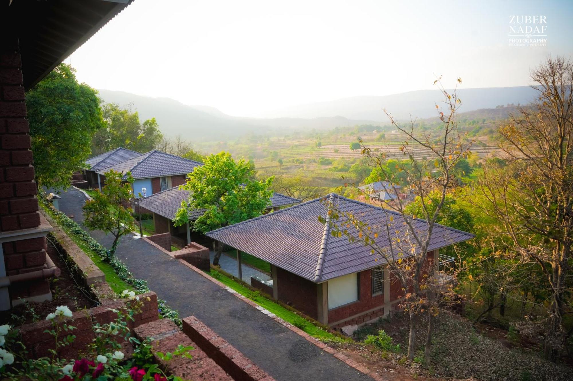Kireina Wellness Resort Koynanagar Kültér fotó